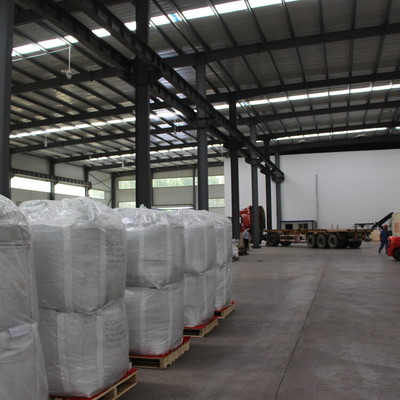 漢鑫尊硅粉與伊犁哈薩克金屬硅粉在耐火材料中的應用與特性